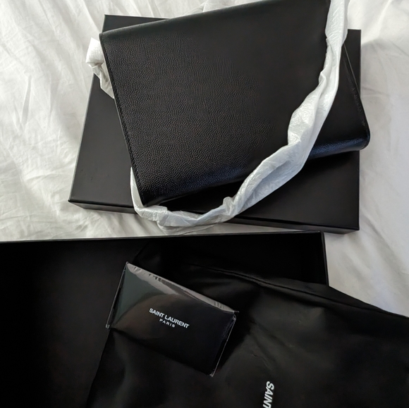 YSL Cassandra Wallet on Chain - Picture 7 of 9